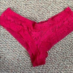 VS Panty- Lace Cheeky